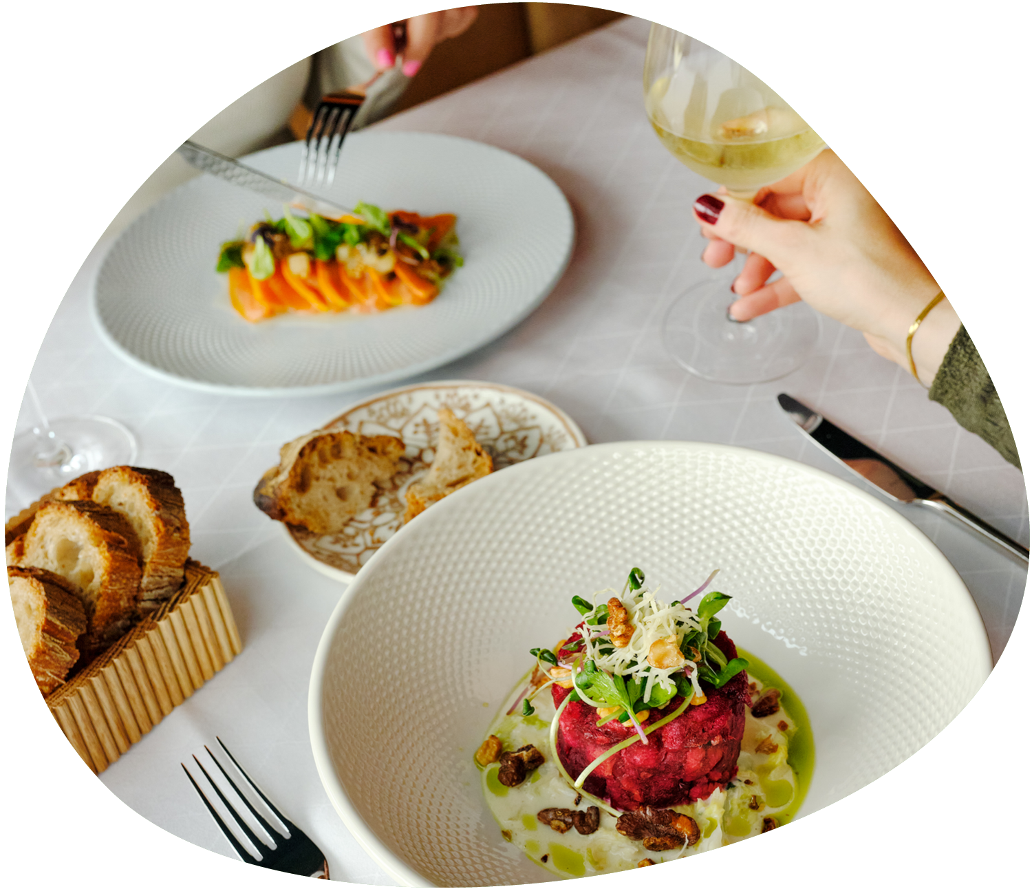Gedeckter Tisch mit HEART&SOUL Geschirr